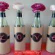 Как украсить дом ко дню Святого Валентина: стильные вазы из обычных бутылок