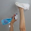Как быстро и легко отмыть натяжные потолки своими силами