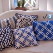 Как подобрать подушки к дивану: наглядные советы и фото