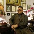 Историк моды Александр Васильев показал интерьер своего дома в городе Зеленоградске