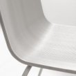 С заботой об экологии: российский бренд Delo Design представил стул из переработанного пластика