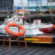 Необычный стул из детского спасательного круга сделал исландский дизайнер Тобиа Замботти