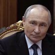 Квартира в Кремле: где живёт и работает Президент России последние три года