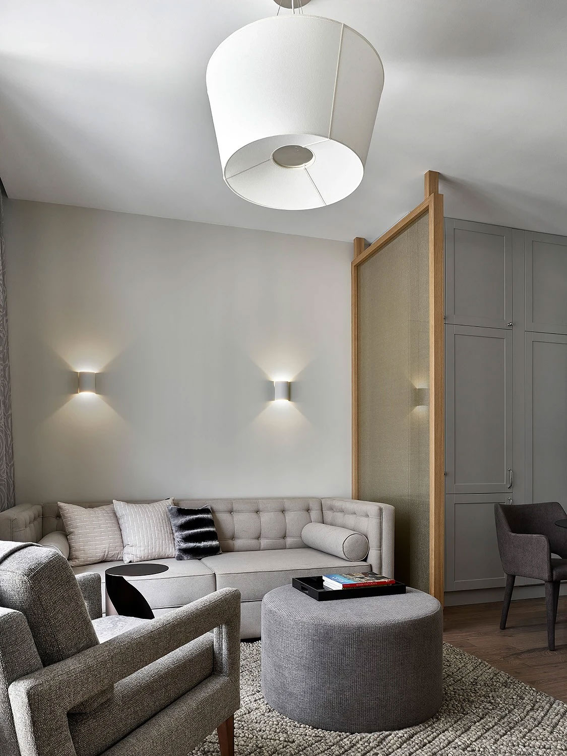 Дизайн интерьера квартиры 48 кв.м. в стиле не выходящей из моды современной классики