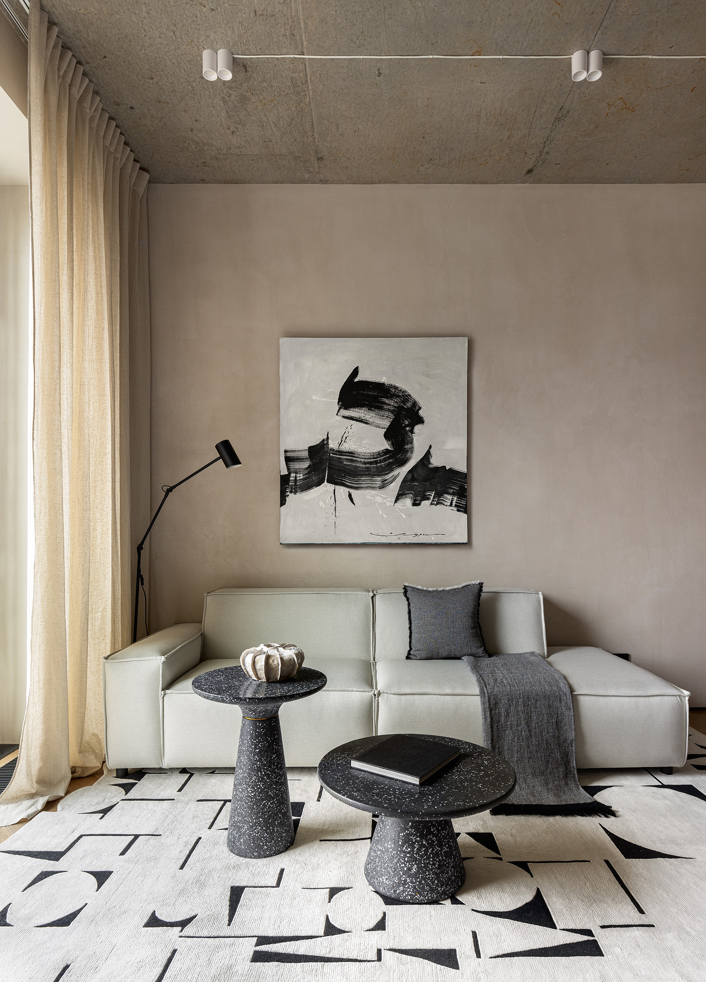 Небольшая квартира для сдачи в аренду с интерьером в стиле минималистский лофт Небольшая квартира для сдачи в аренду с интерьером в стиле минималистский лофт