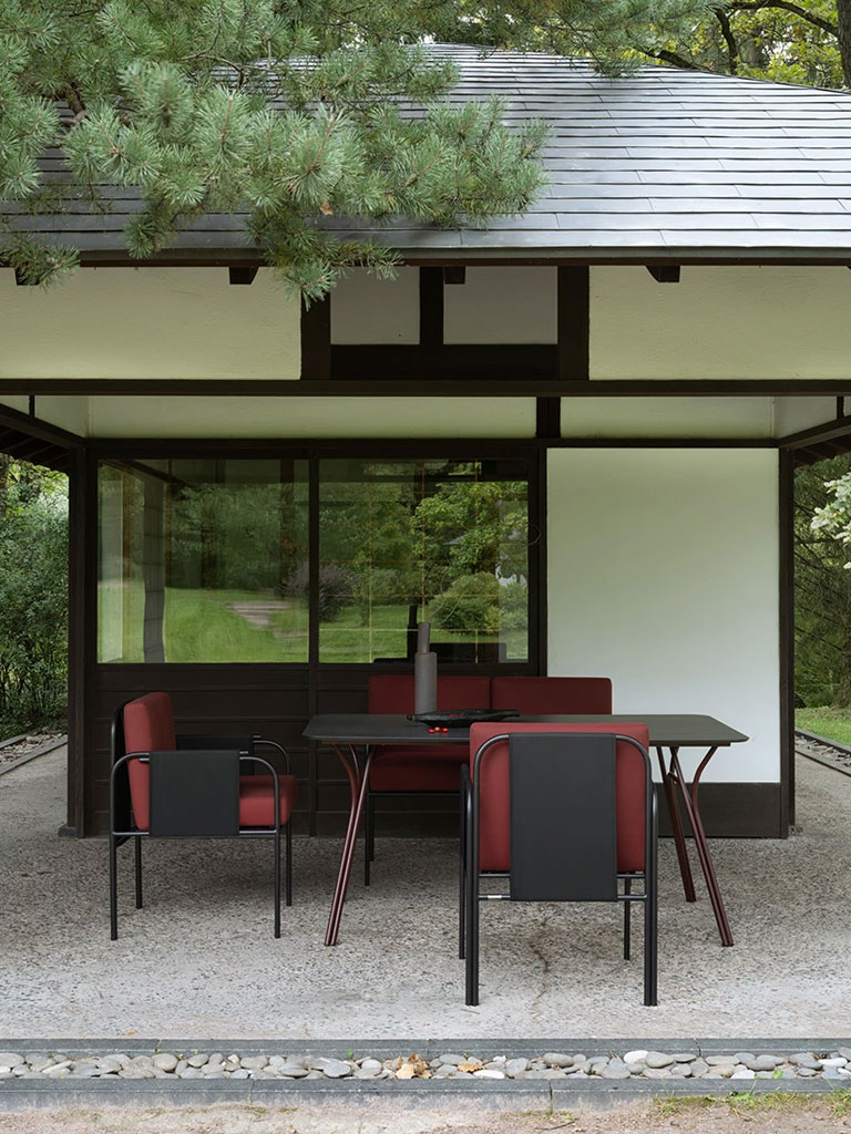 Коллекции уличной мебели российского дизайнера Максима Татаринцева для бренда Aurica