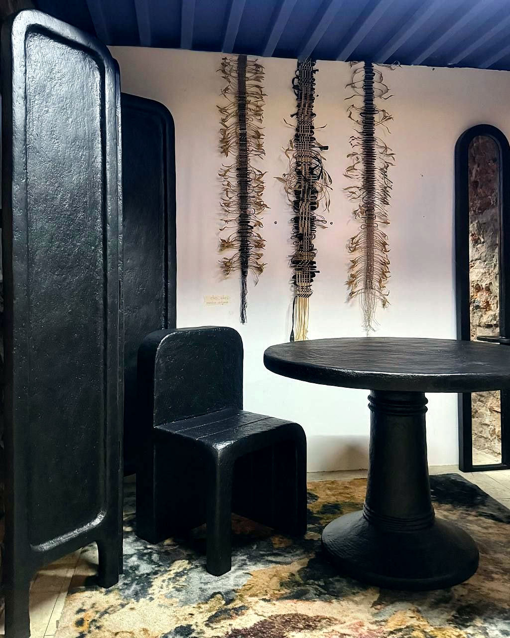 Сделано в России: монохромная коллекция мебели от KOD.Objects